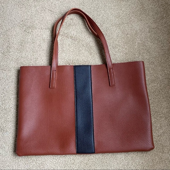 Vince Camuto Handbags - Vince Camuto tote